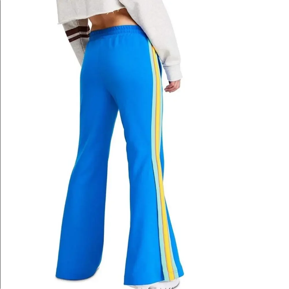 Free People Shes A Rainbow Flare Pants S